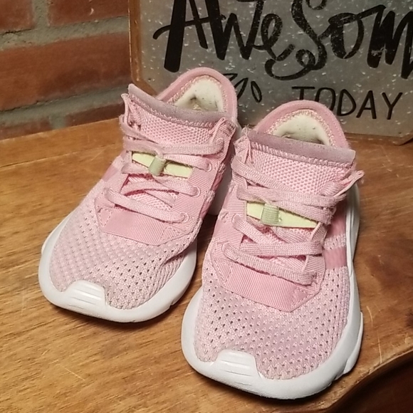 Adidas Pod-S31. C Kids Shoe Light Pink Size 11 - Picture 3 of 8
